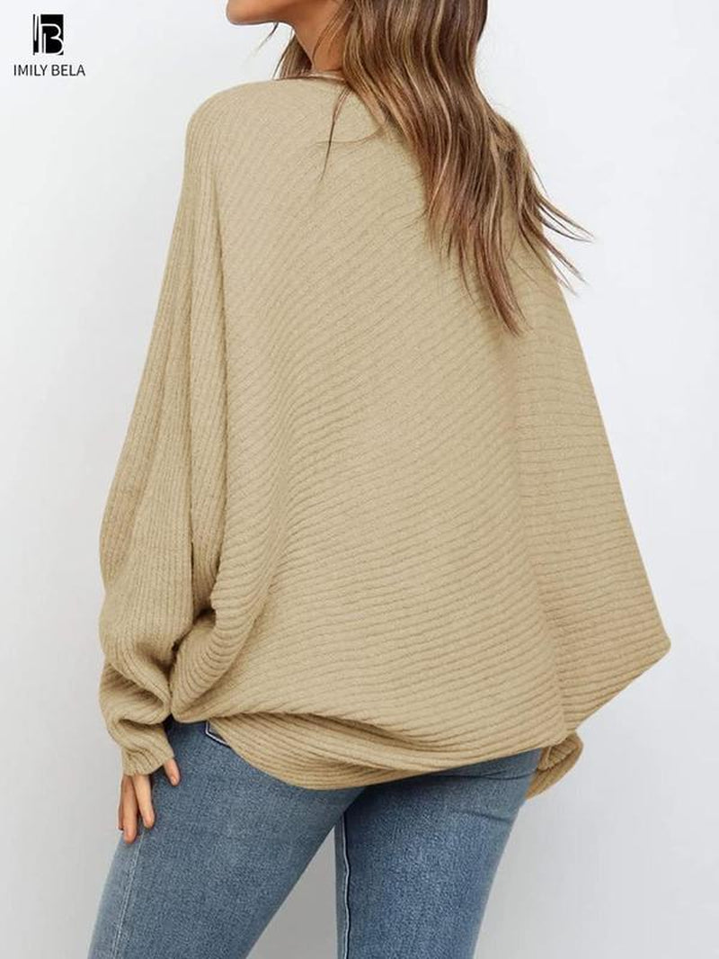 Chic Batwing Sleeve Sweater - Stylish Round Neck Pullover for Effortless Spring & Fall Fashion